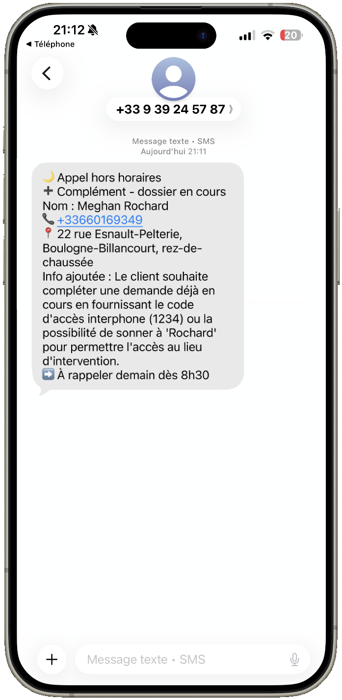 Exemple de SMS récapitulatif envoyé au plombier après un appel géré par Plomby, avec nom du client, adresse et détails de la demande.